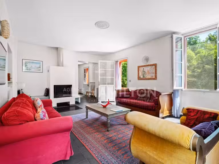 Bien atypique Biot - 9 chambres - 420m²