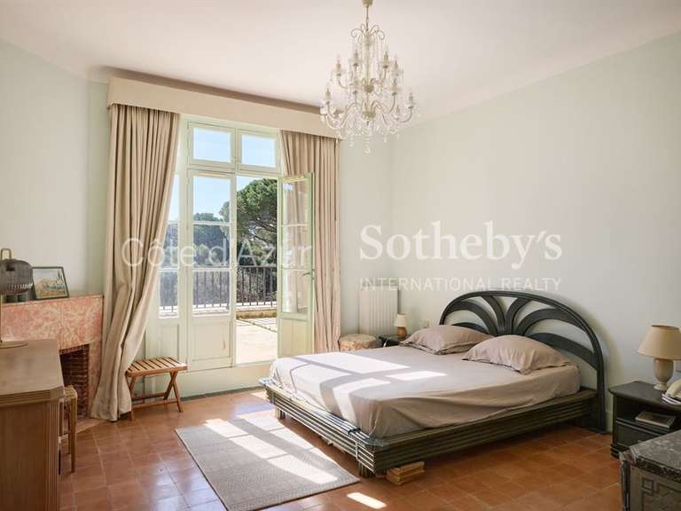 Château Biot - 2851m²