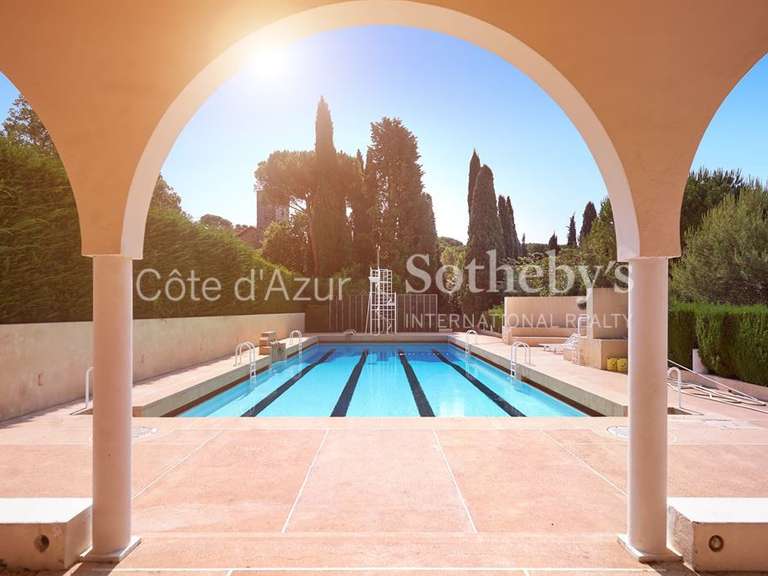 Château Biot - 2851m²