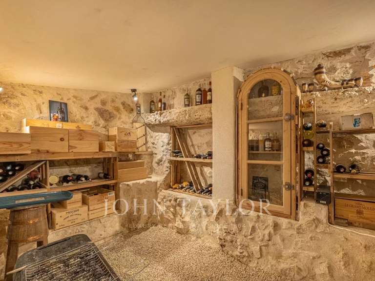 Maison Biot - 4 chambres - 229m²