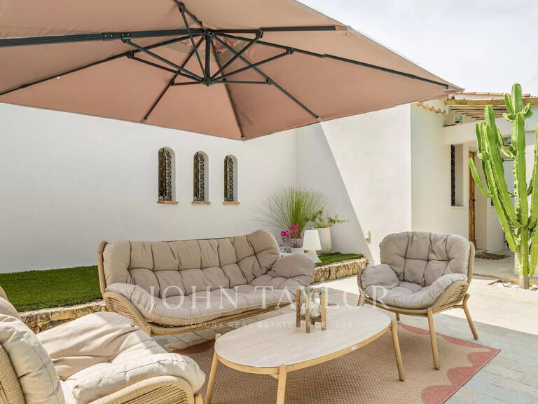 Maison Biot - 4 chambres - 229m²