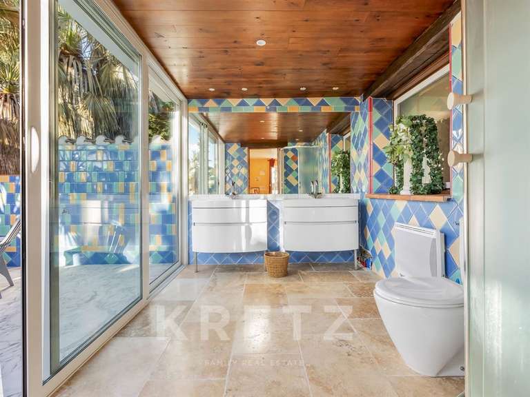 Maison Biot - 6 chambres - 520m²