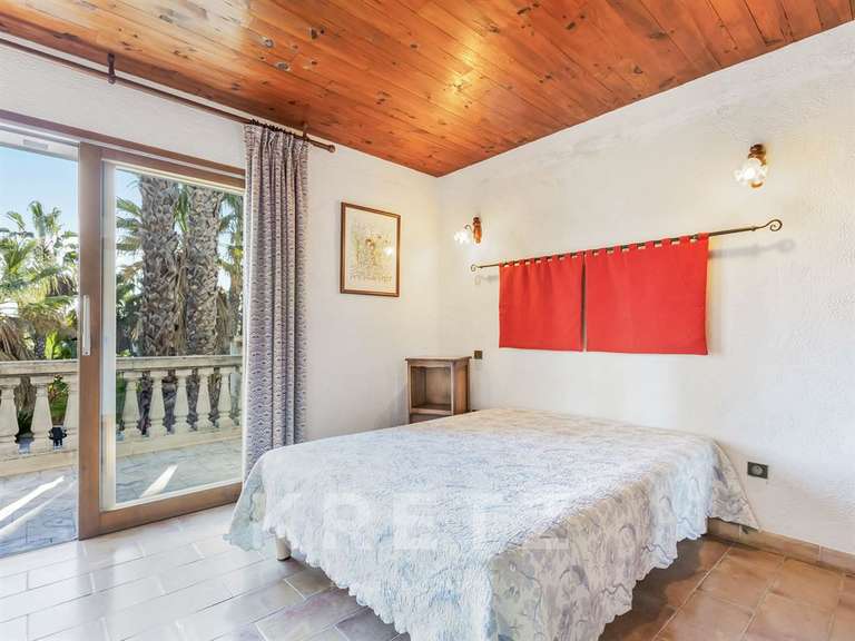Maison Biot - 6 chambres - 520m²