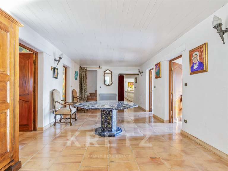 Maison Biot - 6 chambres - 520m²