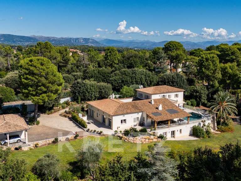 Maison Biot - 6 chambres - 556m²