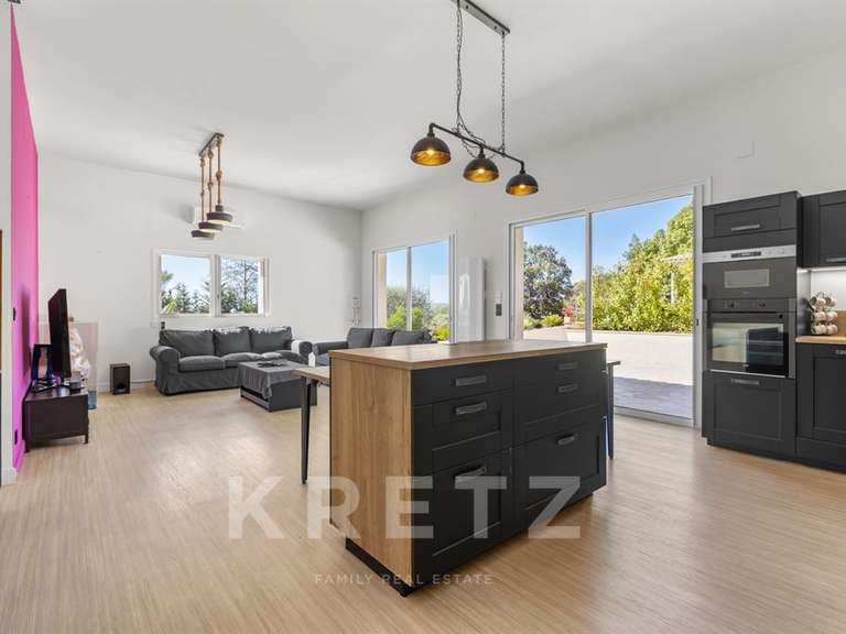 Maison Biot - 6 chambres - 556m²