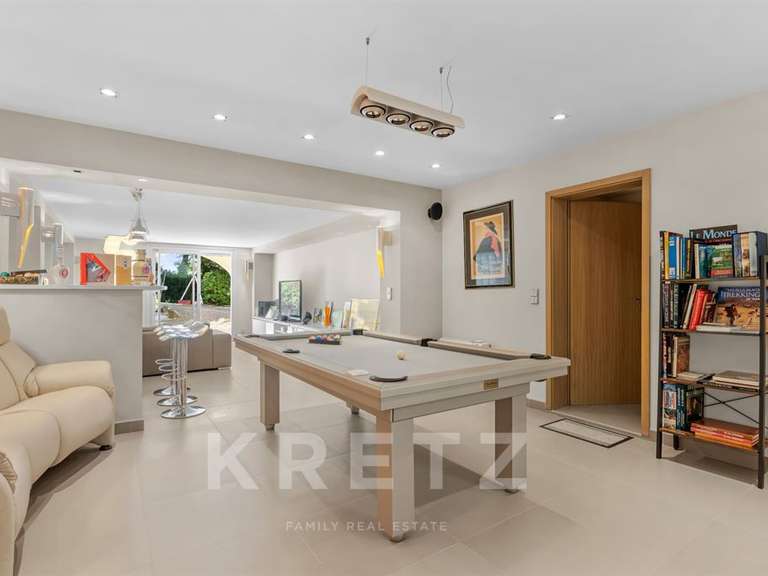 Maison Biot - 6 chambres - 556m²