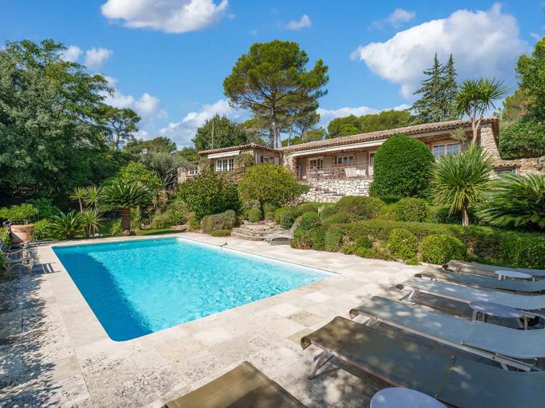 Maison Biot - 5 chambres - 157m²