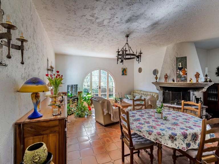 Maison Biot - 3 chambres - 195m²