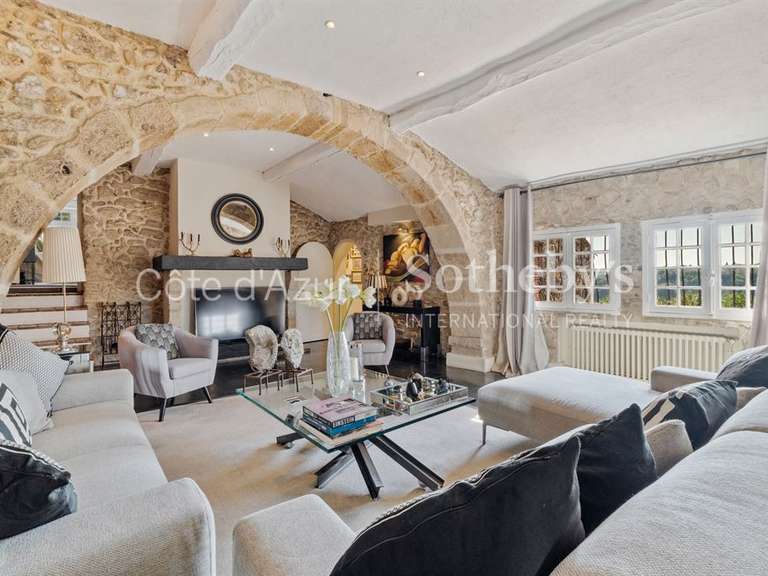 Maison Biot - 5 chambres - 400m²
