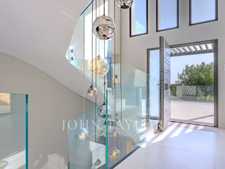 Maison Biot - 5 chambres - 363m²