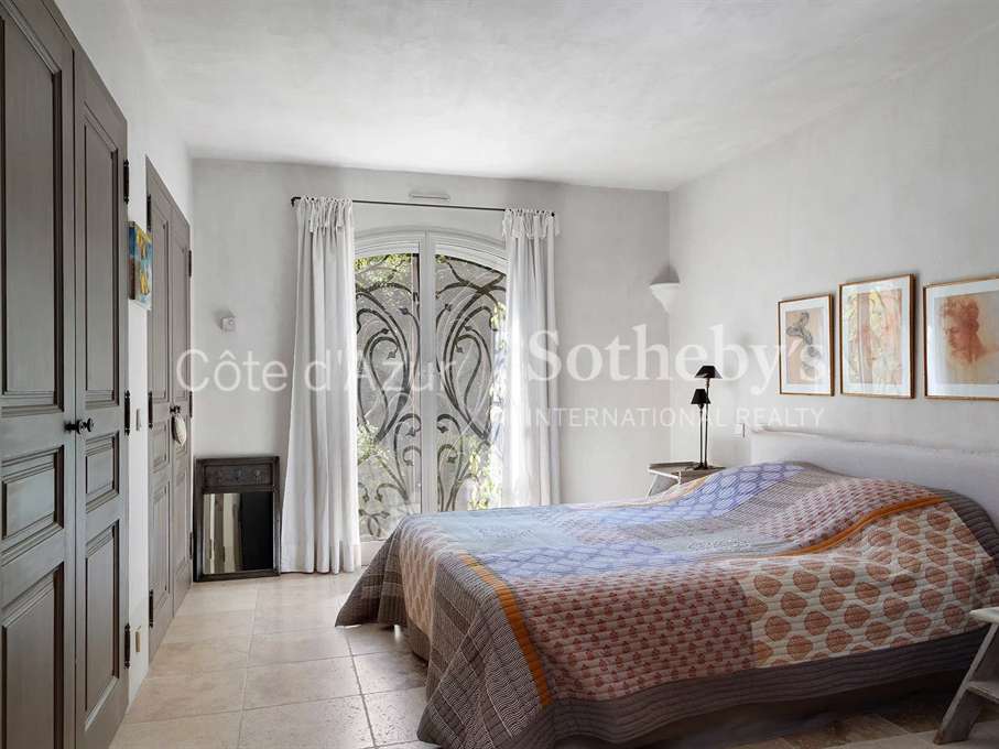 Maison Biot