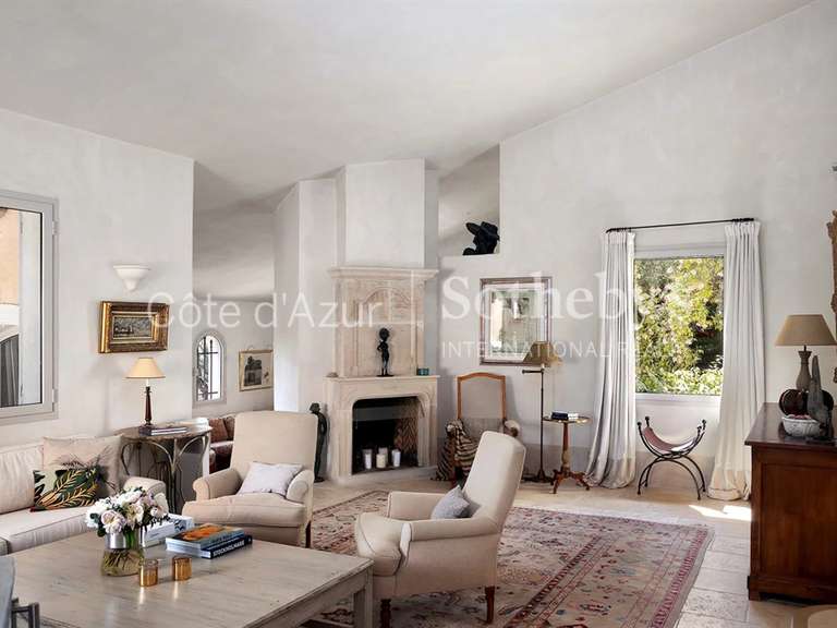 Maison Biot - 4 chambres - 325m²