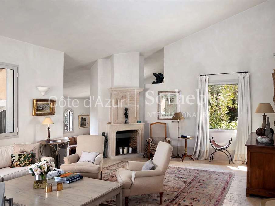 Maison Biot