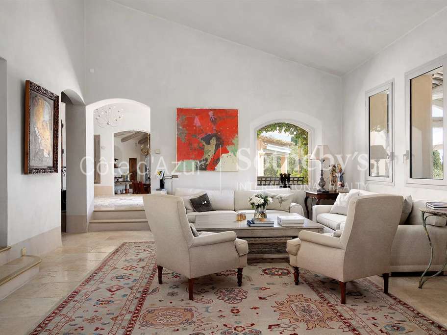 Maison Biot