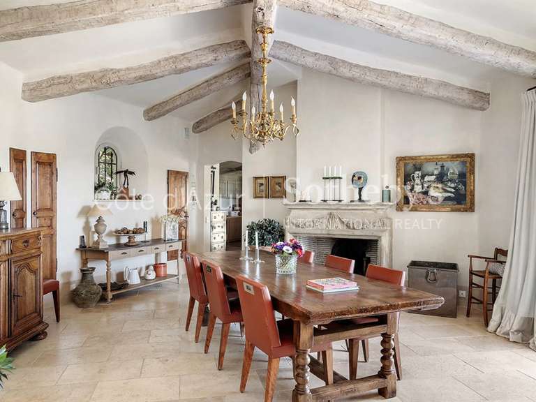 Maison Biot - 4 chambres - 325m²