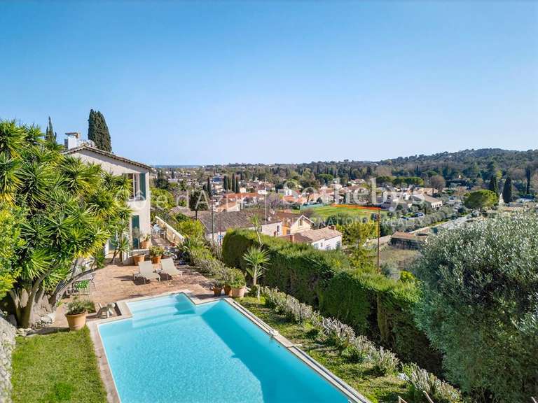 Maison Biot - 3 chambres - 160m²