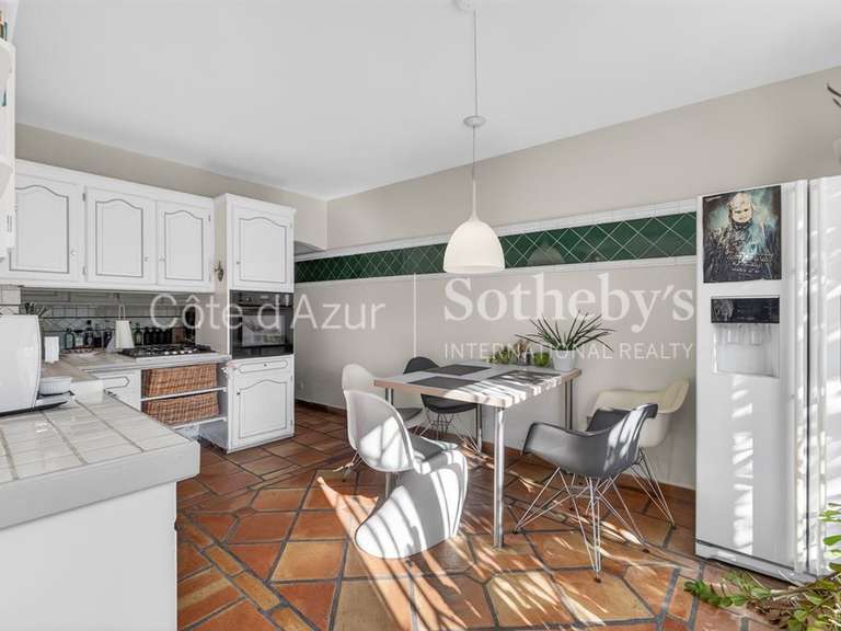 Maison Biot - 3 chambres - 160m²