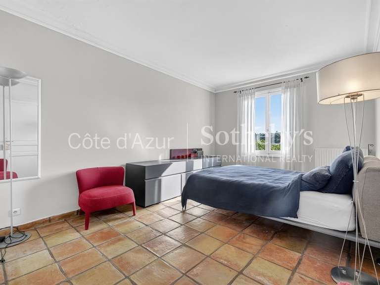 Maison Biot - 3 chambres - 160m²