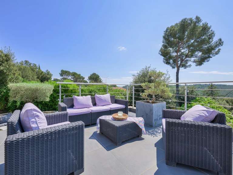 Maison Biot - 3 chambres - 166m²