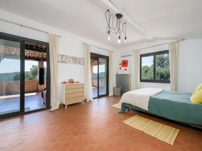 Maison Biot - 3 chambres - 166m²