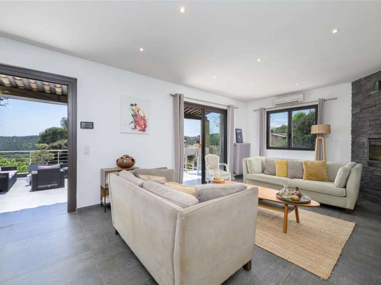 Maison Biot - 3 chambres - 166m²