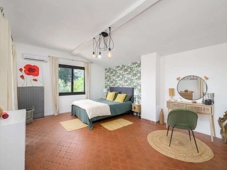 Maison Biot - 3 chambres - 166m²