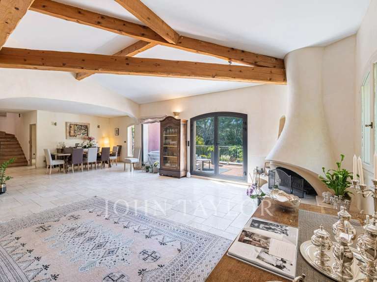 Maison Biot - 4 chambres - 205m²