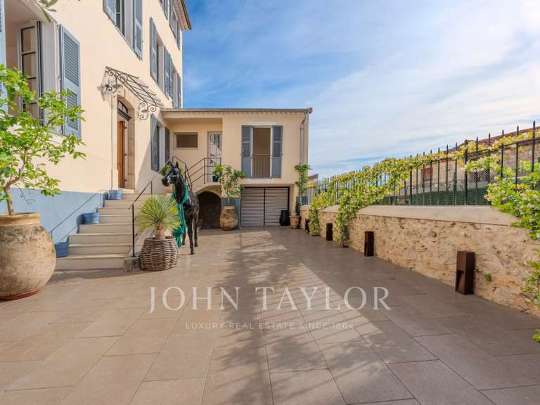 House Biot - 4 bedrooms - 284m²