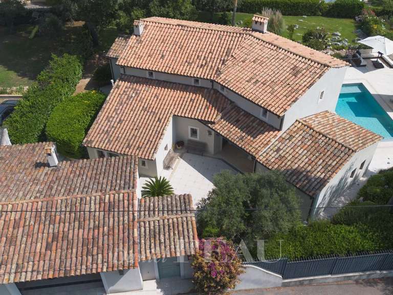 Maison Biot - 5 chambres - 343m²