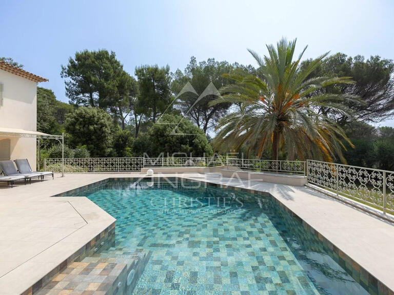 Villa Biot - 8 bedrooms - 595m²