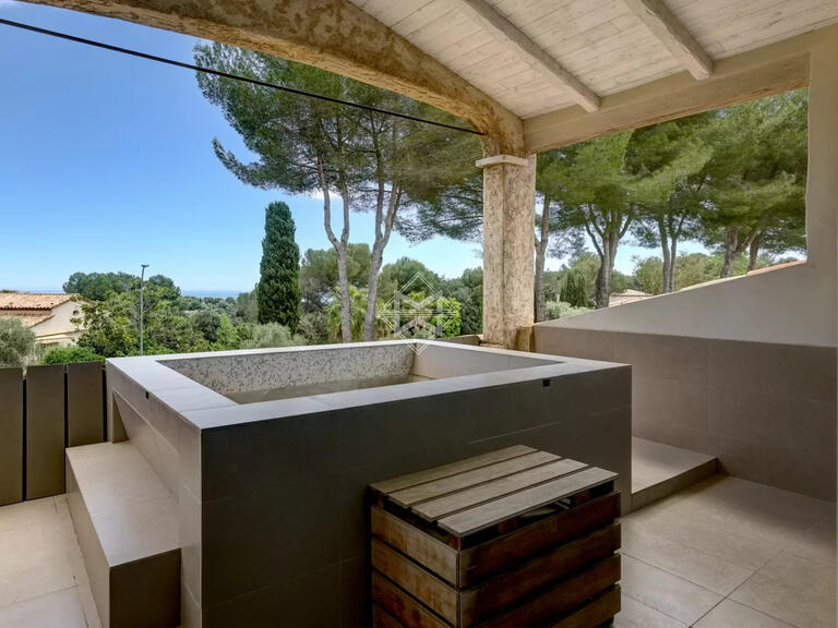Villa Biot - 6 chambres - 376m²