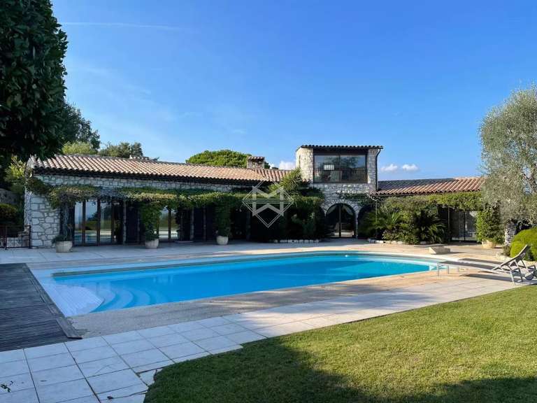 Villa Biot - 4 chambres - 480m²