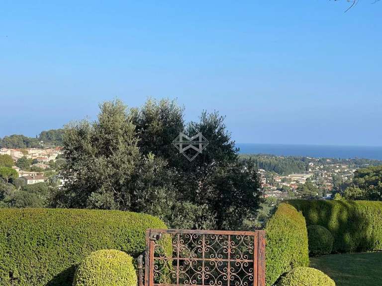Villa Biot - 4 chambres - 480m²