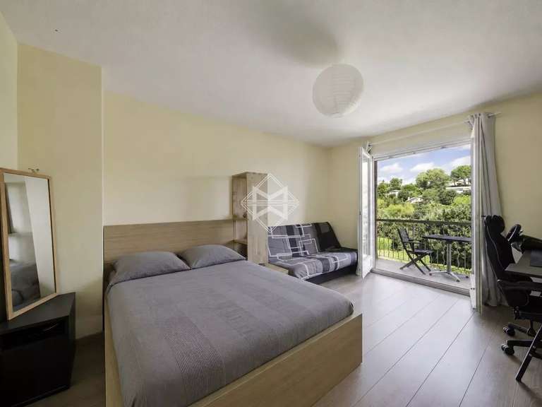 Villa avec Vue sur mer Biot - 5 chambres - 197m²