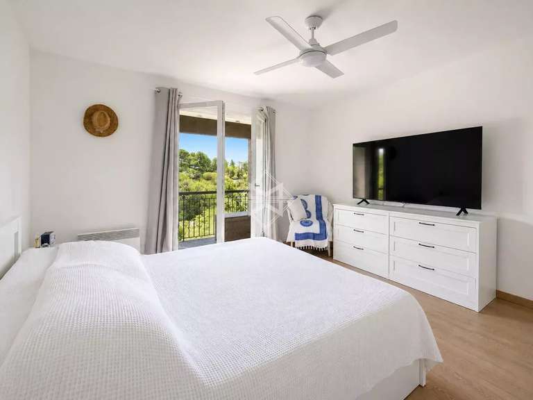 Villa with Sea view Biot - 5 bedrooms - 197m²