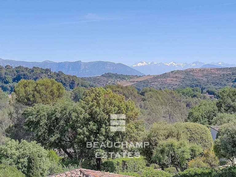 Villa Biot - 5 bedrooms - 235m²