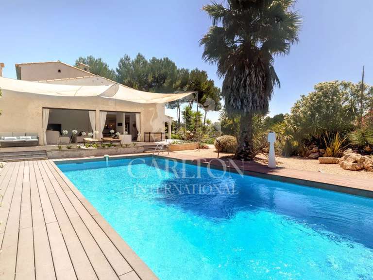 Villa Biot - 5 bedrooms - 376m²