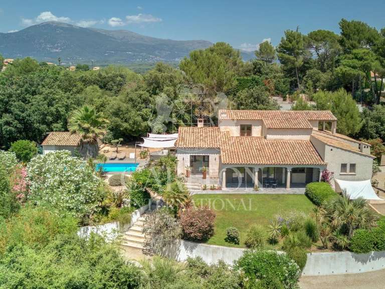 Villa Biot - 5 bedrooms - 376m²