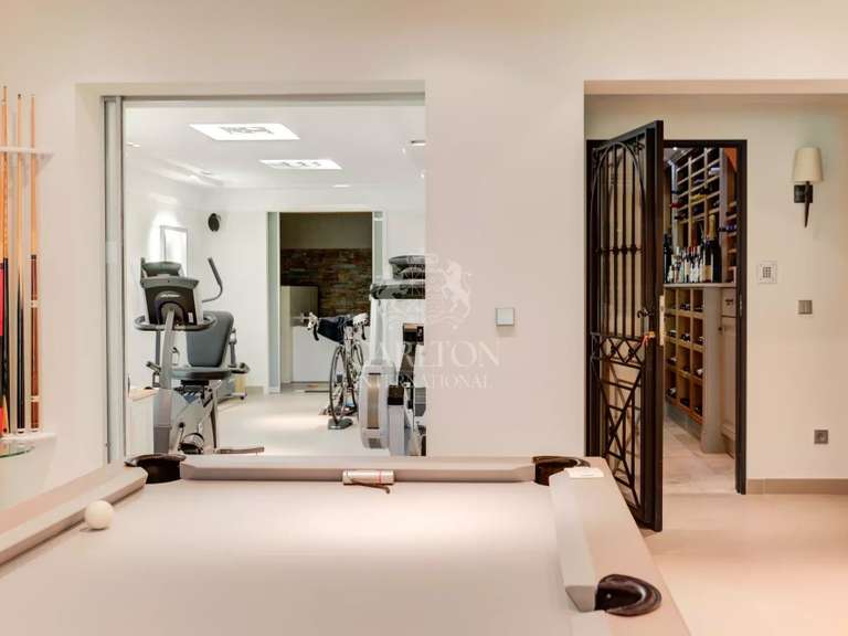 Villa avec Vue sur mer Biot - 9 chambres - 595m²