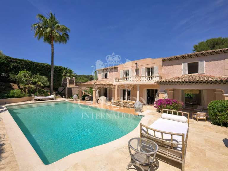 Villa Biot - 4 chambres - 375m²