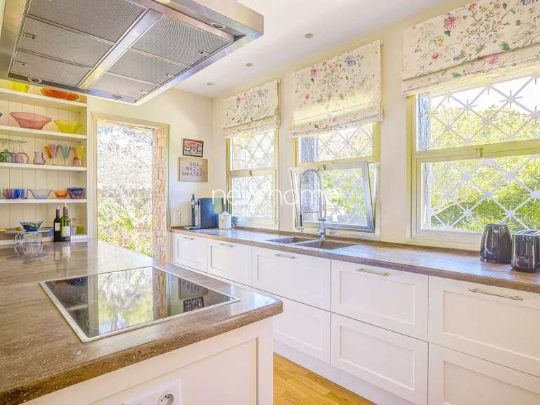 Villa Biot - 5 chambres - 235m²