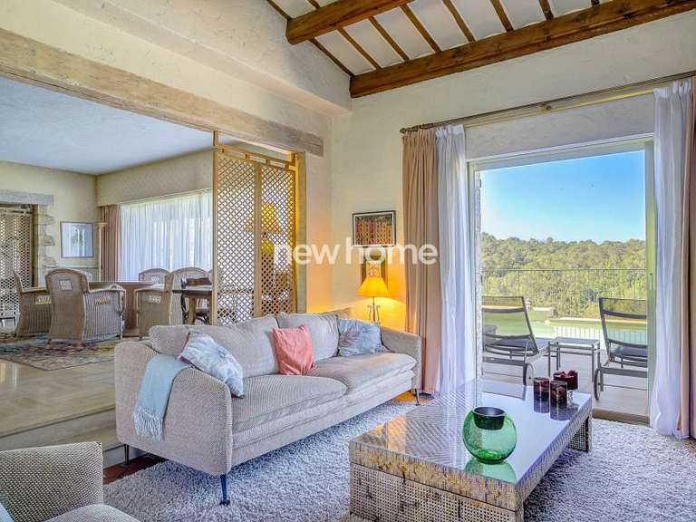 Villa Biot - 5 chambres - 235m²