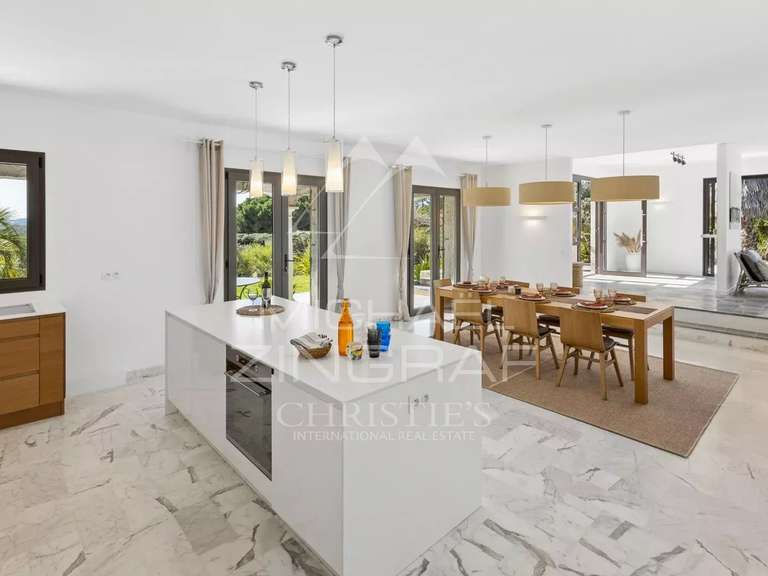 Villa Biot - 5 chambres - 376m²