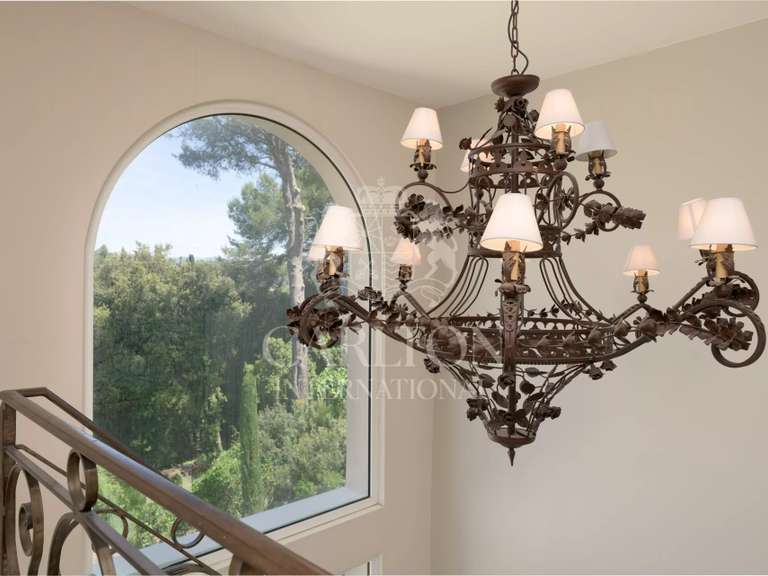 Villa Biot - 4 chambres - 375m²