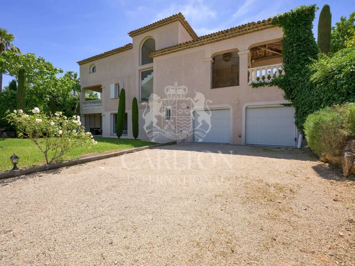 Villa Biot