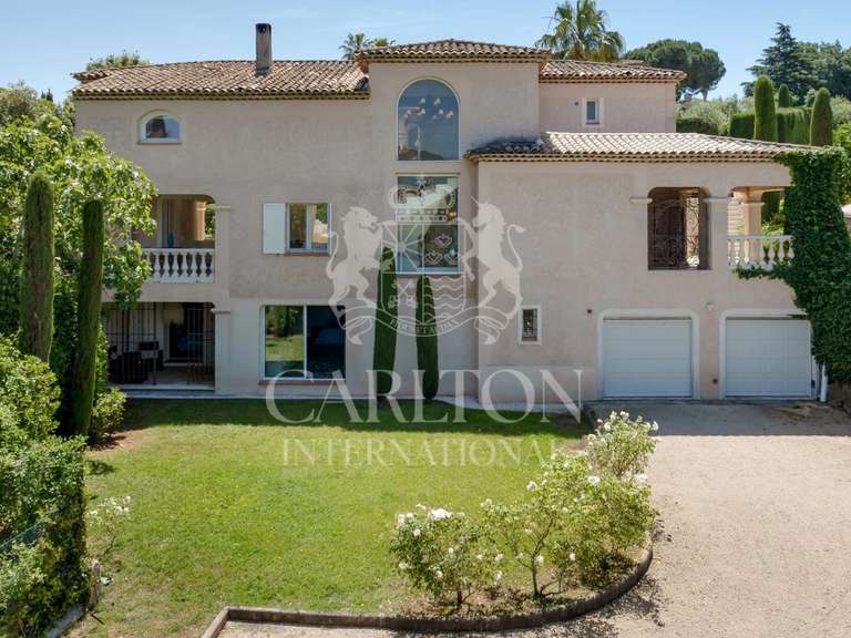 Villa Biot - 4 chambres - 375m²
