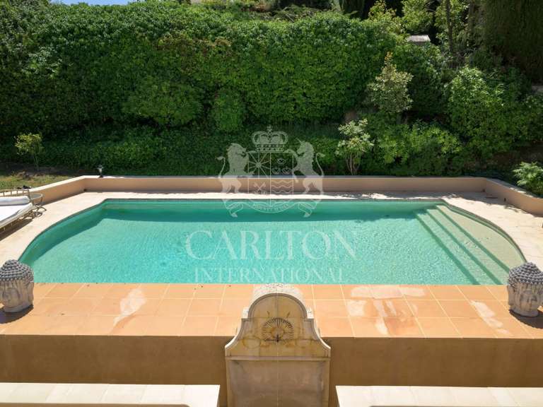 Villa Biot - 4 chambres - 375m²