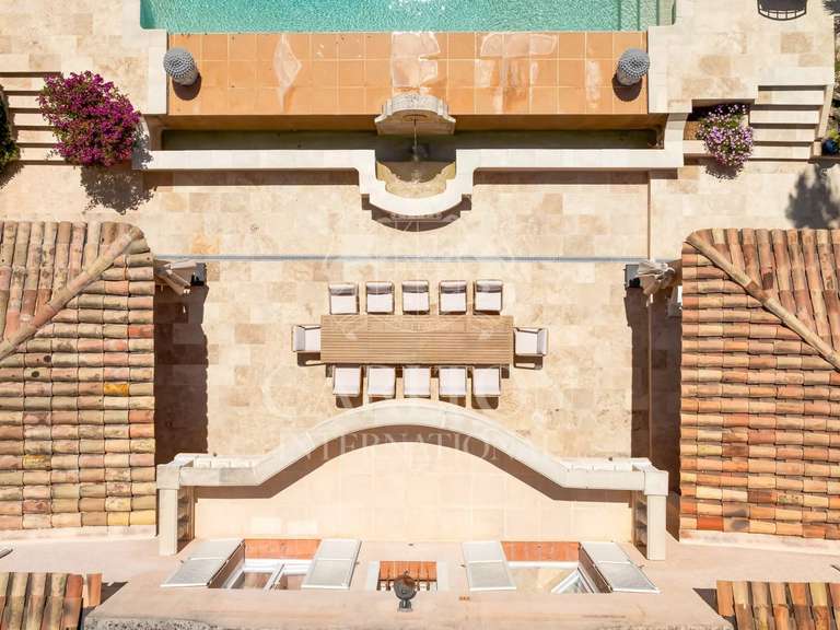 Villa Biot - 4 chambres - 375m²