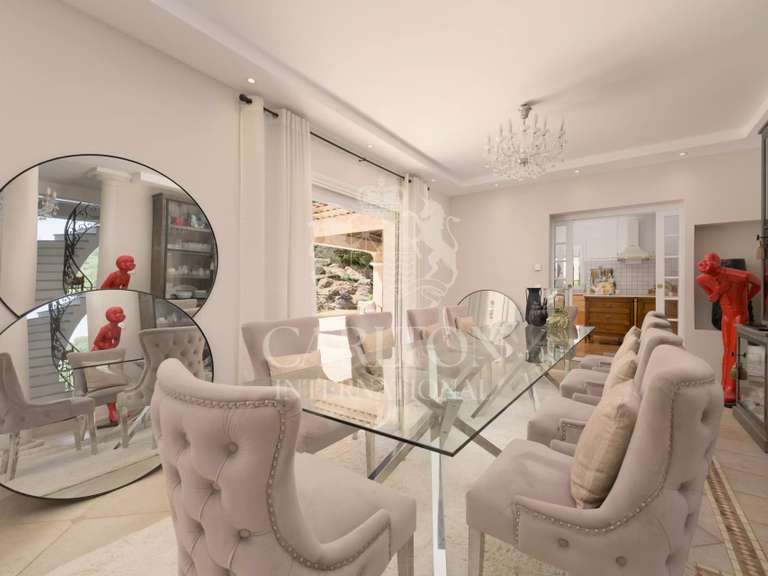 Villa Biot - 4 chambres - 375m²